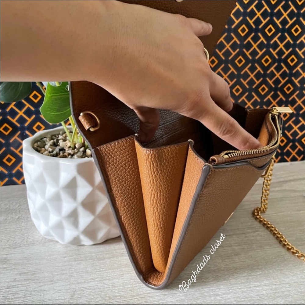 Tory Burch britten chain Crossbody wallet - Picture 8 of 15